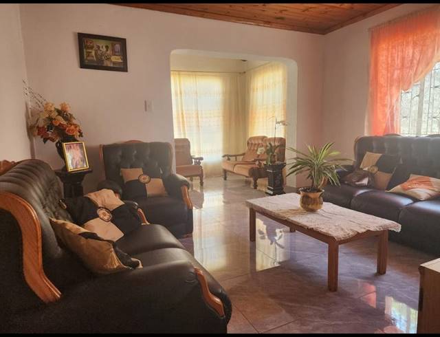 3 BEDROOM HOUSE FOR SALE IN AUSTINVILLE